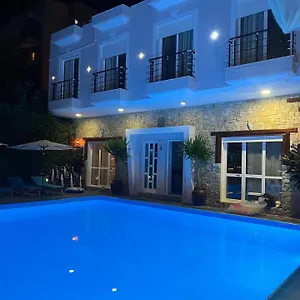 Hotel Adriatik, Orikum