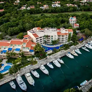 aventuras-club-marina.quintano-roohotels.com/